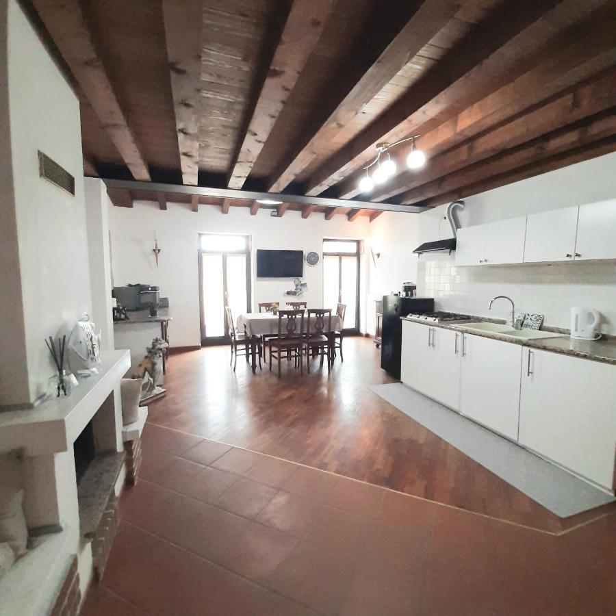 Loft Trabucco - In The Heart Of Salo City Center, Lake View, 4 Rooms Buitenkant foto