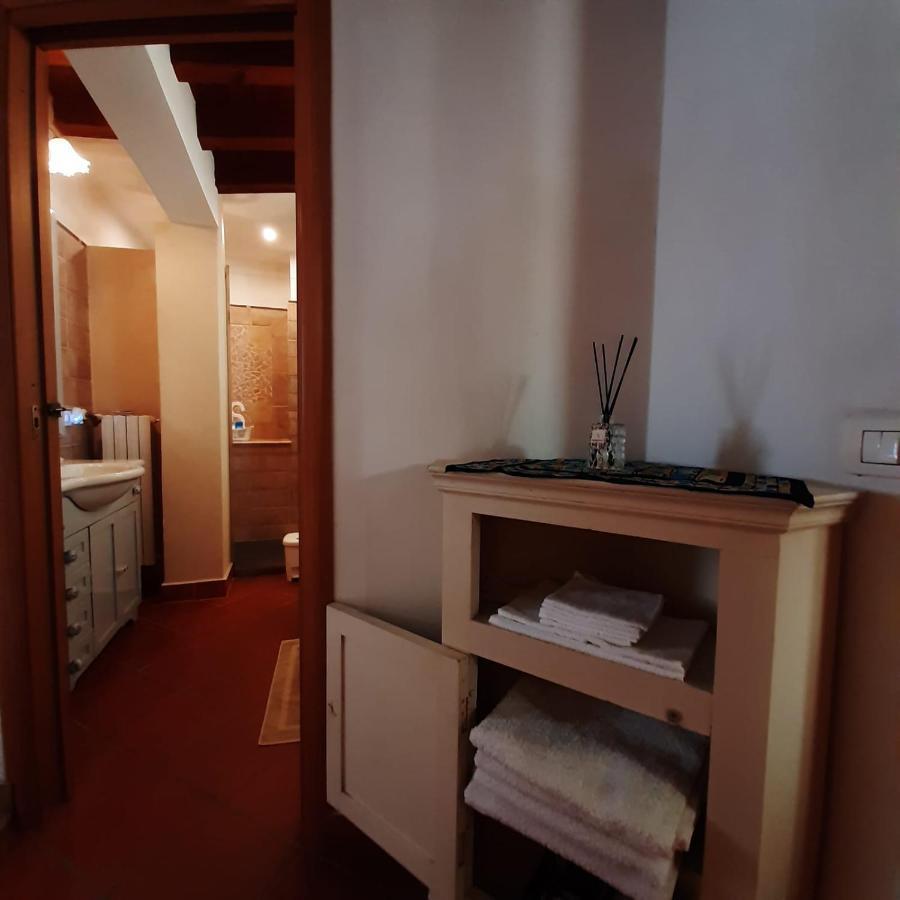 Loft Trabucco - In The Heart Of Salo City Center, Lake View, 4 Rooms Buitenkant foto