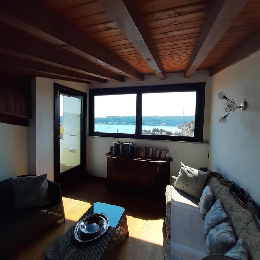 Loft Trabucco - In The Heart Of Salo City Center, Lake View, 4 Rooms Buitenkant foto