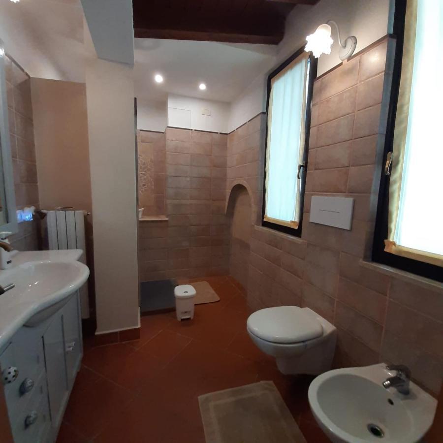 Loft Trabucco - In The Heart Of Salo City Center, Lake View, 4 Rooms Buitenkant foto