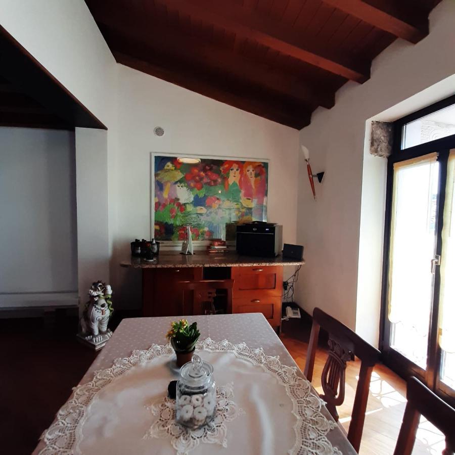 Loft Trabucco - In The Heart Of Salo City Center, Lake View, 4 Rooms Buitenkant foto